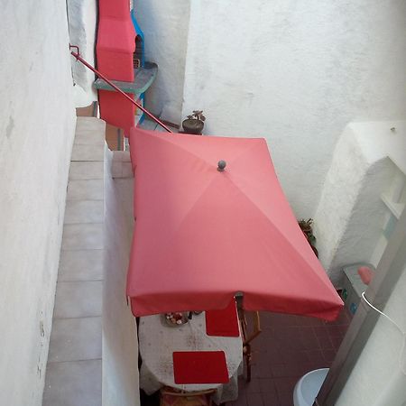 Al Mare, Al Sole, Si', Ma Nella Casa Del Minatore Buggerru Exterior photo